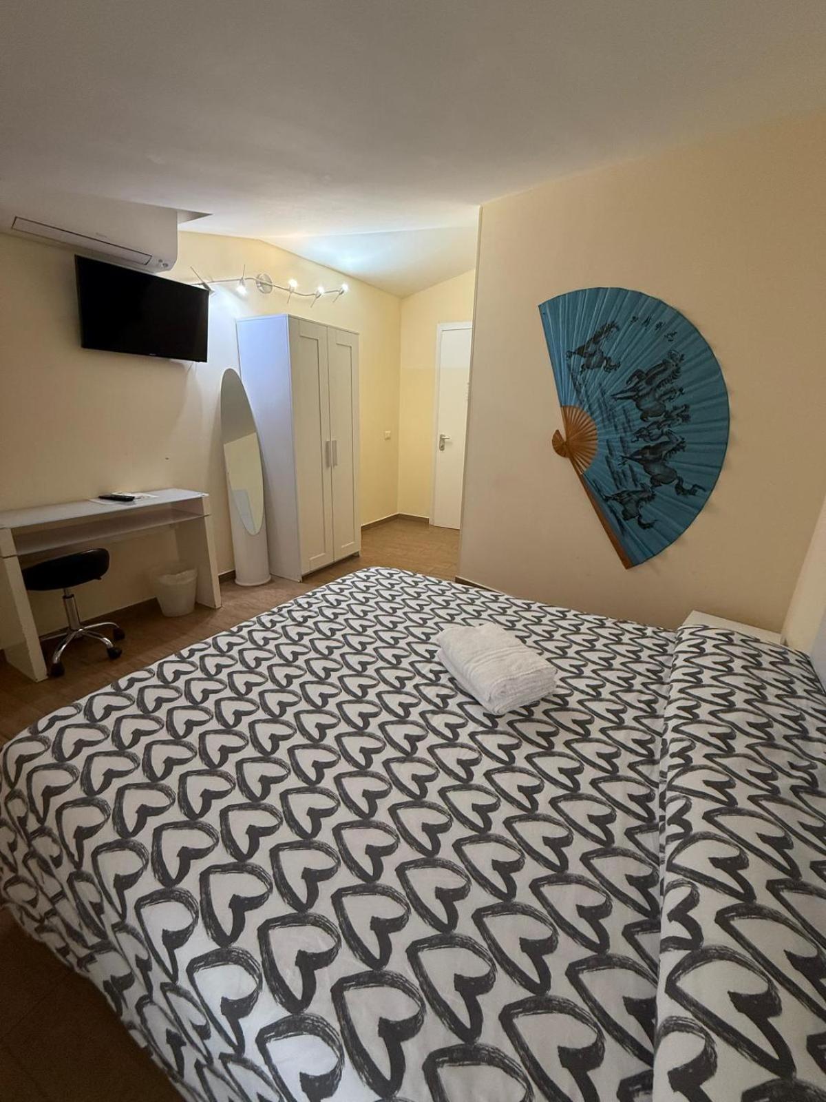 Via Mameli 5 Hotel Sanremo Ngoại thất bức ảnh