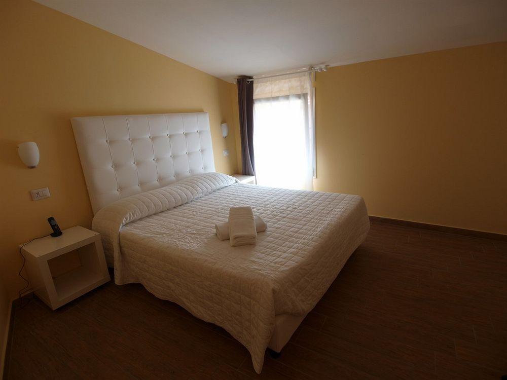 Via Mameli 5 Hotel Sanremo Ngoại thất bức ảnh
